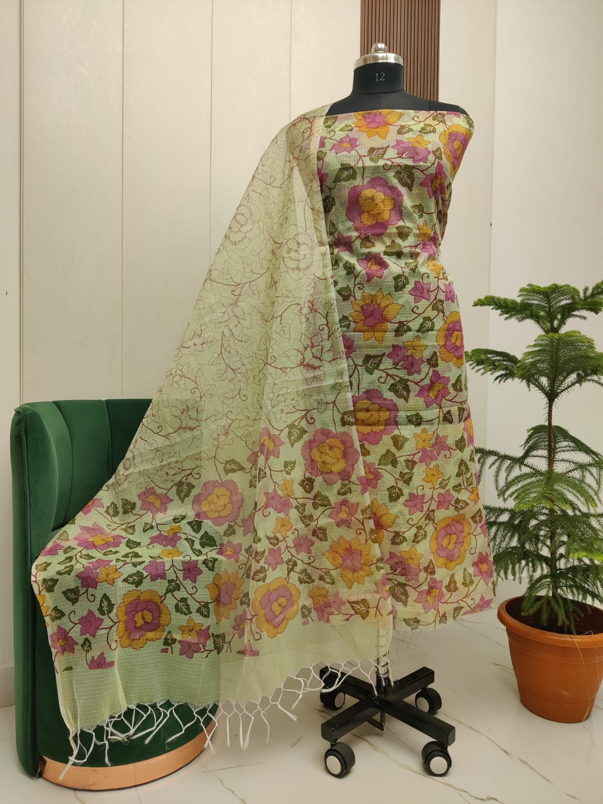 Beautiful Kota Doria Screen Print Unstitch Dress Material