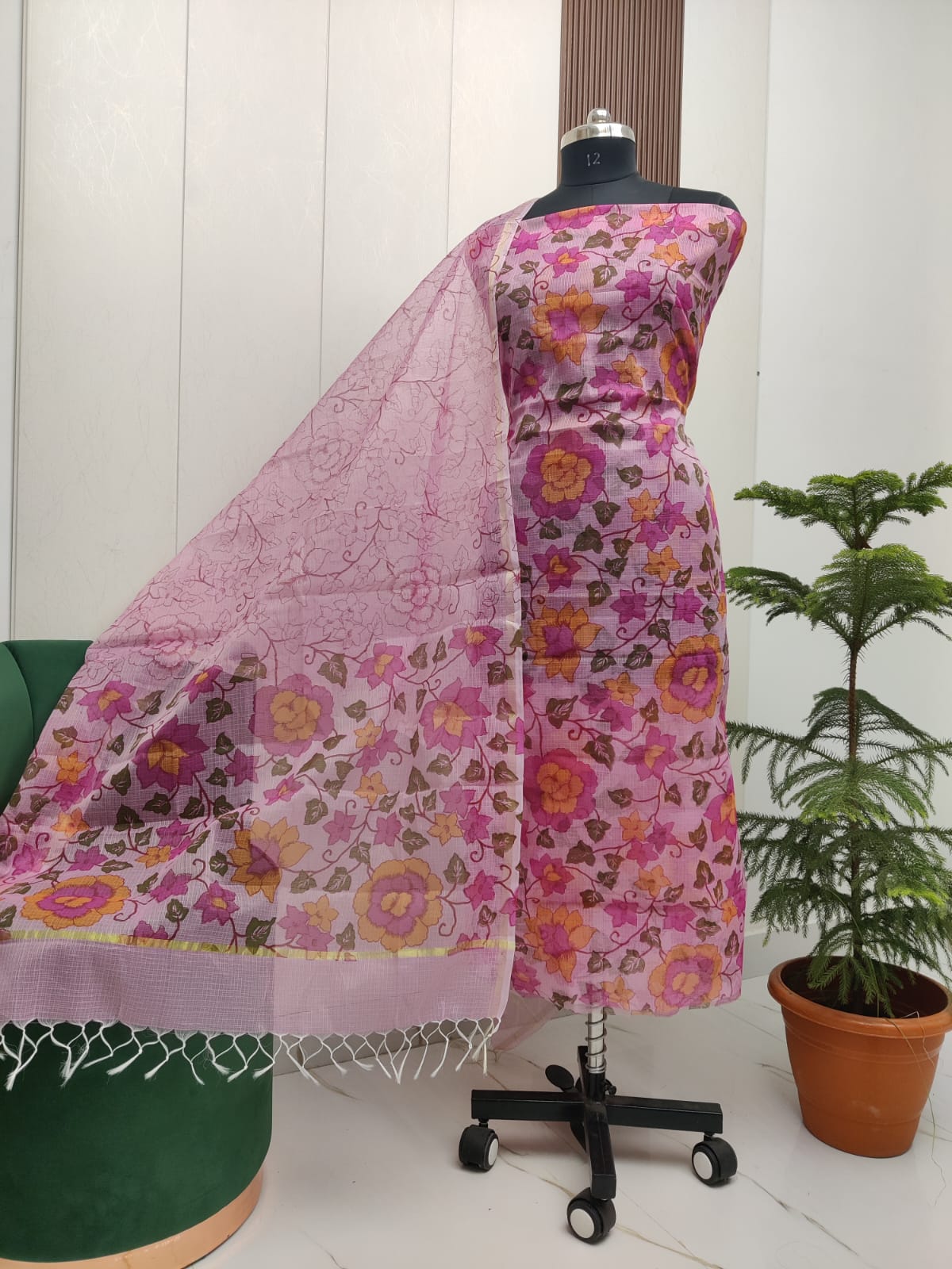 Beautiful Kota Doria Screen Print Unstitch Dress Material