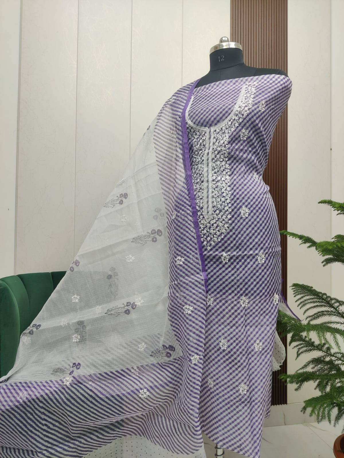 Beautiful Kota Doria Embroidery With Lehariya Unstitch Dress Material