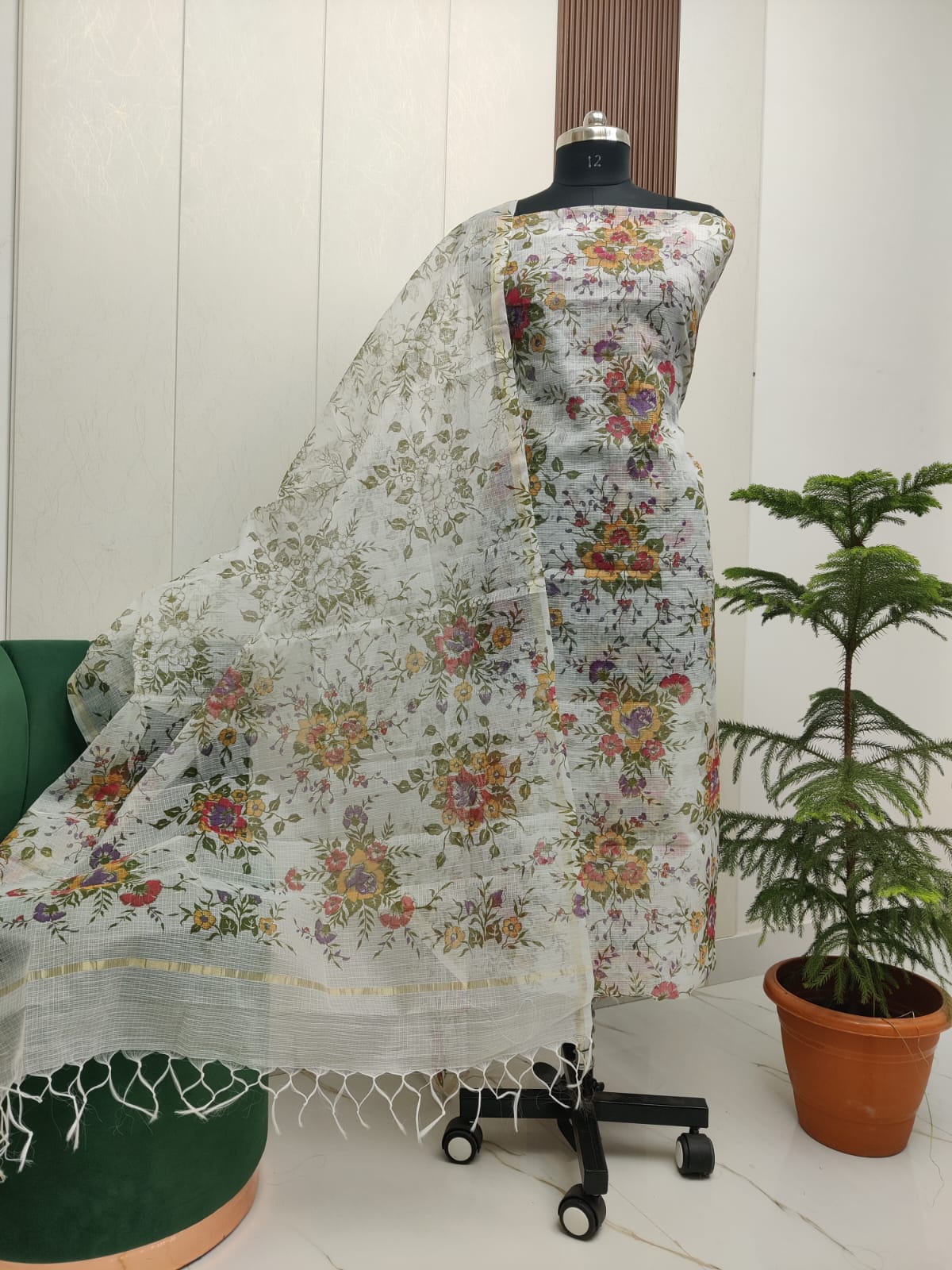 Beautiful Kota Doria Screen Print Unstitch Dress Material